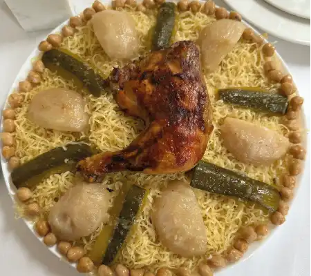 Plat à base de Rechta